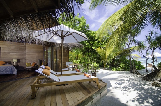 V Villas Maldives At Mirihi