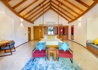 Furaveri Island Resort & Spa