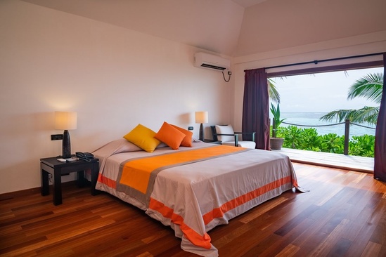 V Villas Maldives At Mirihi