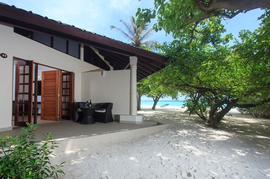 Embudu Village Resort