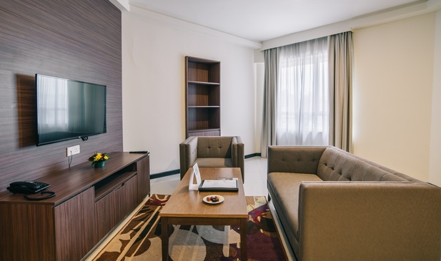 Oakwood Hotel & Residence