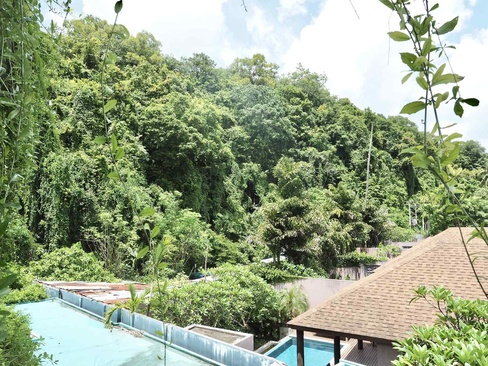 Panwaburi Beachfront Resort
