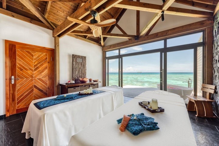 Kuredhivaru Resort And Spa (Ex.Movenpick Resort Kuredhivaru)