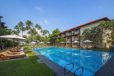 Mermaid Hotel & Club