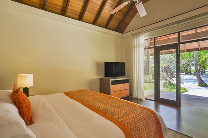 Niva Kurumba Maldives
