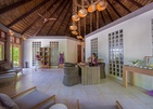 Komandoo Island Resort