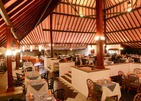 Adaaran Club Rannalhi Ресторан Мальдивы
