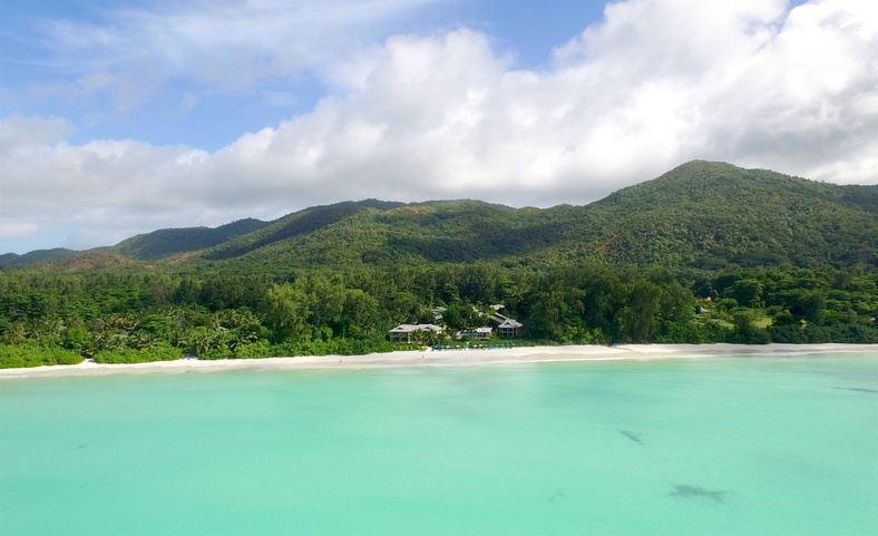 Acajou Beach Resort