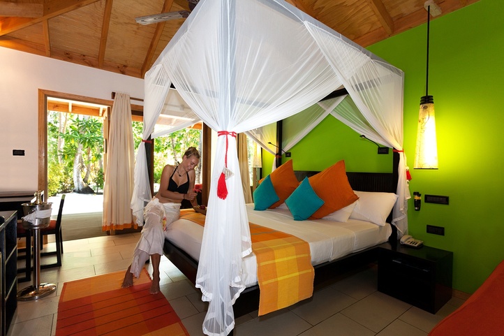 Vilamendhoo Maldives Resort Island
