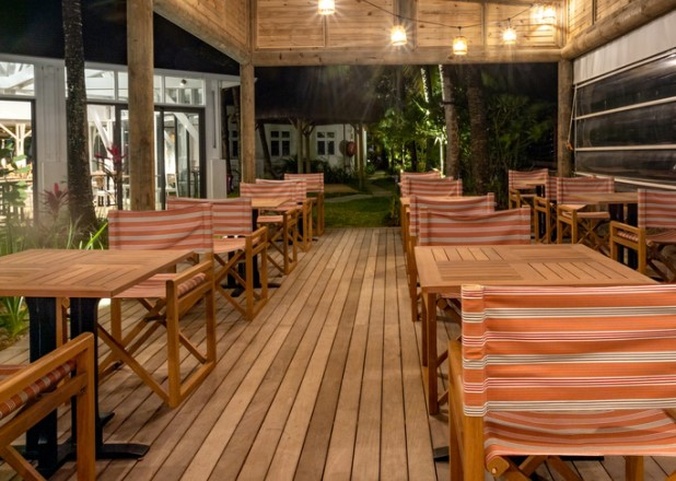 Sunrise Attitude Hotel