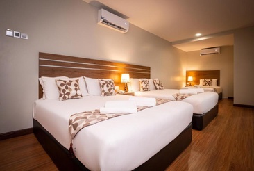 Metropol Hotel