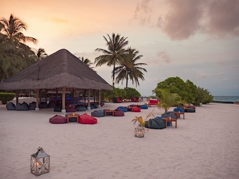 Niva Kuramathi Maldives