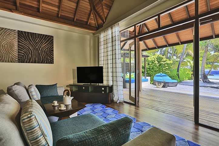 Niva Kurumba Maldives