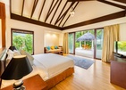 Furaveri Island Resort & Spa