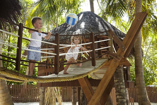 Dusit Thani Maldives Детские Горки