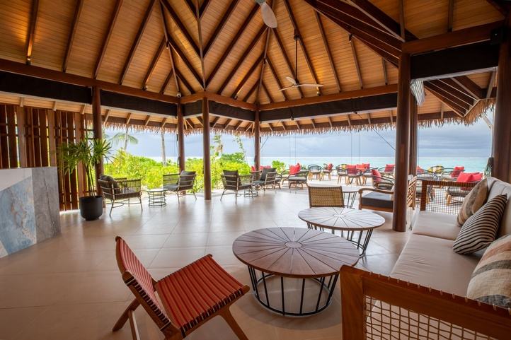 Melia Whale Lagoon Maldives