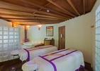 Komandoo Island Resort