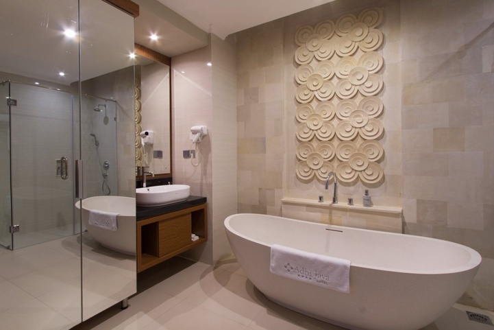 Adhi Jaya Hotel