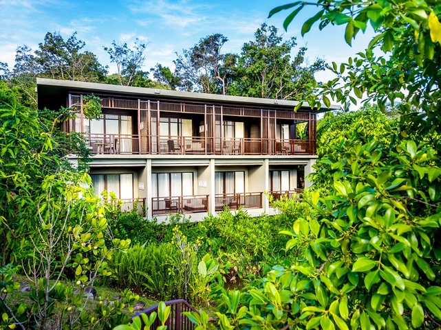 Pullman Phuket Arcadia Naithon Beach