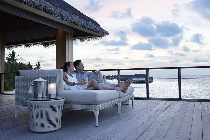 Dusit Thani Maldives