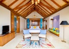 Furaveri Island Resort & Spa