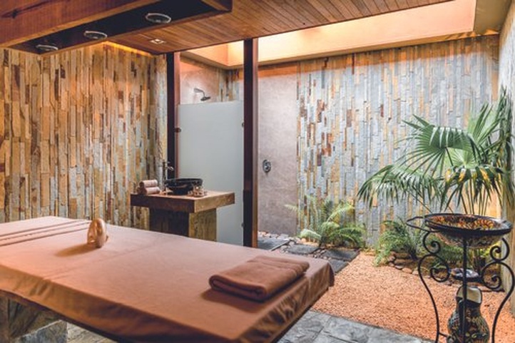 Dinarobin Beachcomber Golf Resort & Spa