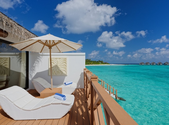 Angaga Island Resort & Spa