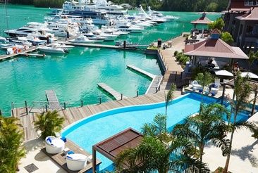 Eden Bleu Hotel