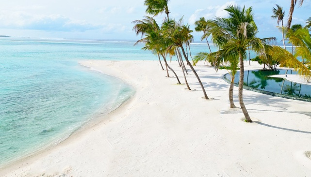 Melia Whale Lagoon Maldives