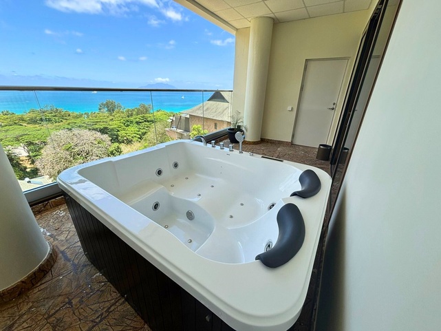 Gardens Hill Resort & Spa