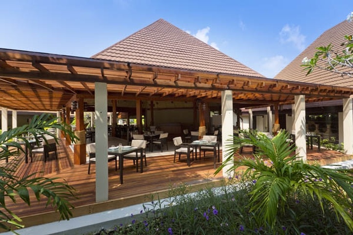 Niva Kurumba Maldives