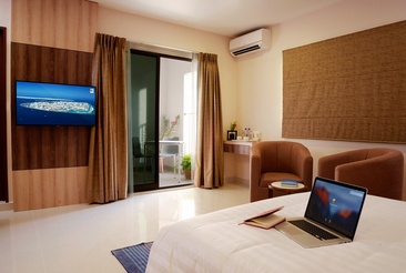Champa Central Hotel