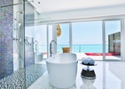 Emerald Maldives Resort & Spa Водная Вилла