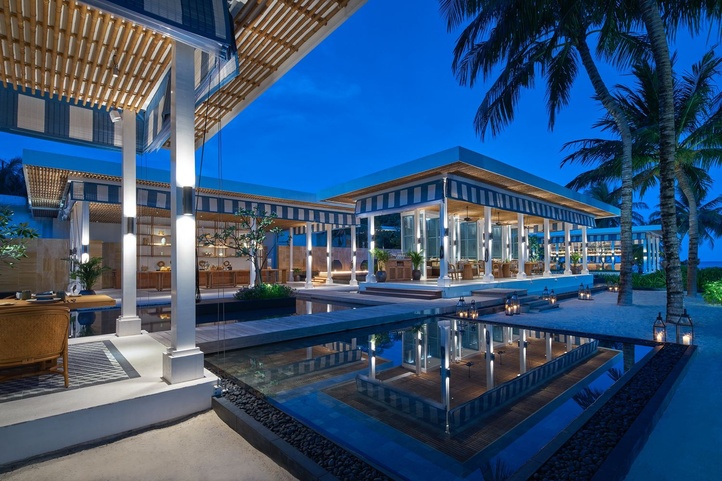 The Halcyon Private Isles Maldives, Autograph Collection (Ex.Raffles)