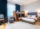 Hompton Hotel By The Beach