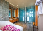 Furaveri Island Resort & Spa