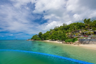 Coco De Mer Hotel And Black Parrot Suites