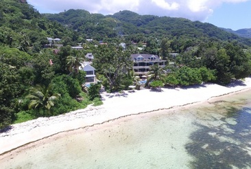 Crown Beach Hotel Seychelles