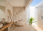 Kuredhivaru Resort And Spa (Ex.Movenpick Resort Kuredhivaru)