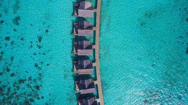Furaveri Island Resort & Spa Водные Виллы