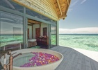 Kuredhivaru Resort And Spa (Ex.Movenpick Resort Kuredhivaru)