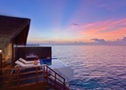 Grand Park Kodhipparu Maldives Романтический Рассвет