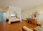 Angaga Island Resort & Spa