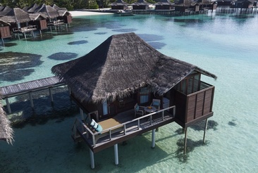 Anantara Veli Maldives	Водные Бунгало Общий Вид На Мальдивах