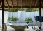 Dusit Thani Maldives Ванная Комната Под Открытым Небом
