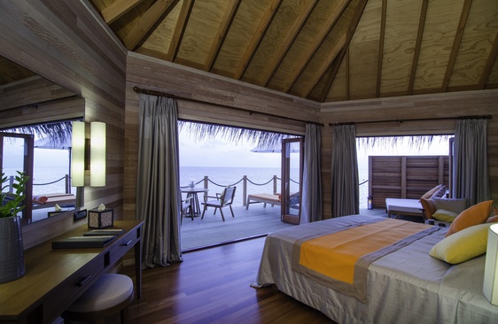 V Villas Maldives At Mirihi