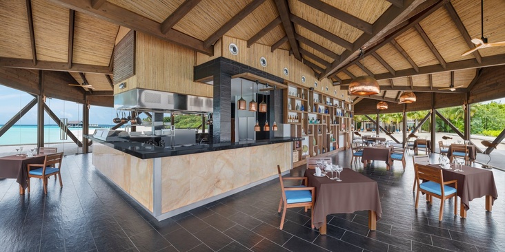 Kuredhivaru Resort And Spa (Ex.Movenpick Resort Kuredhivaru)