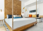 Sunrise Attitude Hotel