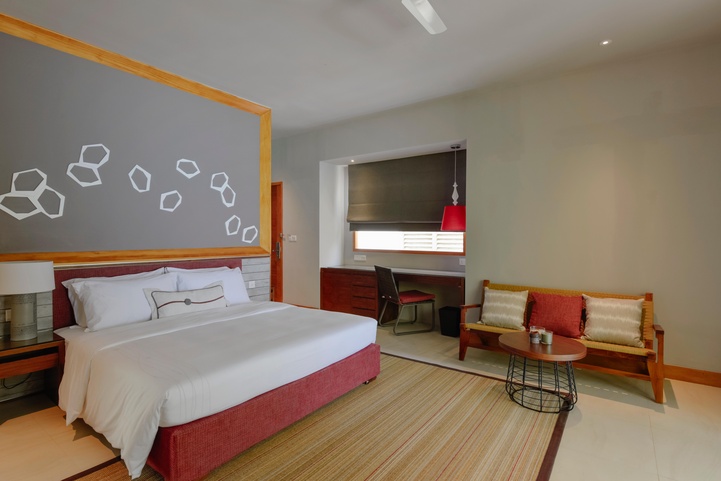 Niva Dhigali Maldives