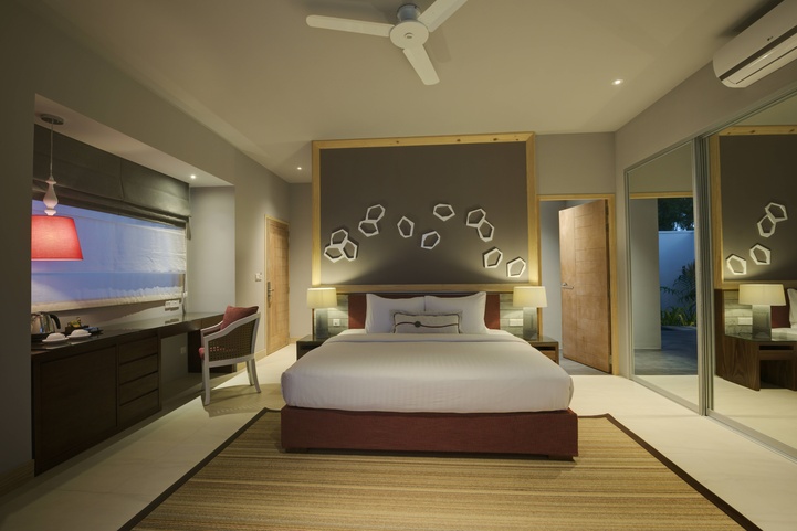 Niva Dhigali Maldives